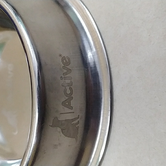 Pet feeding bowl - Picture 3 of 3